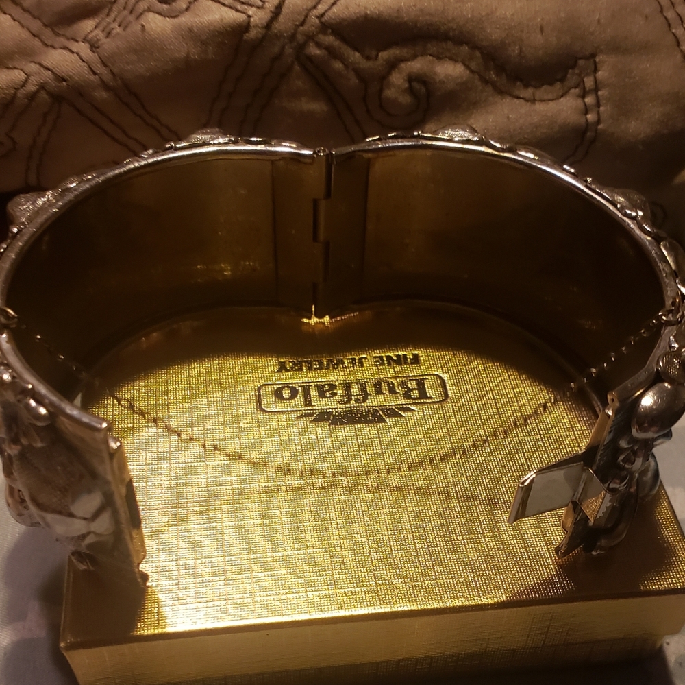 Whiting and Davis Vintage Cuff Bracelet Vintage - Picture 3 of 10